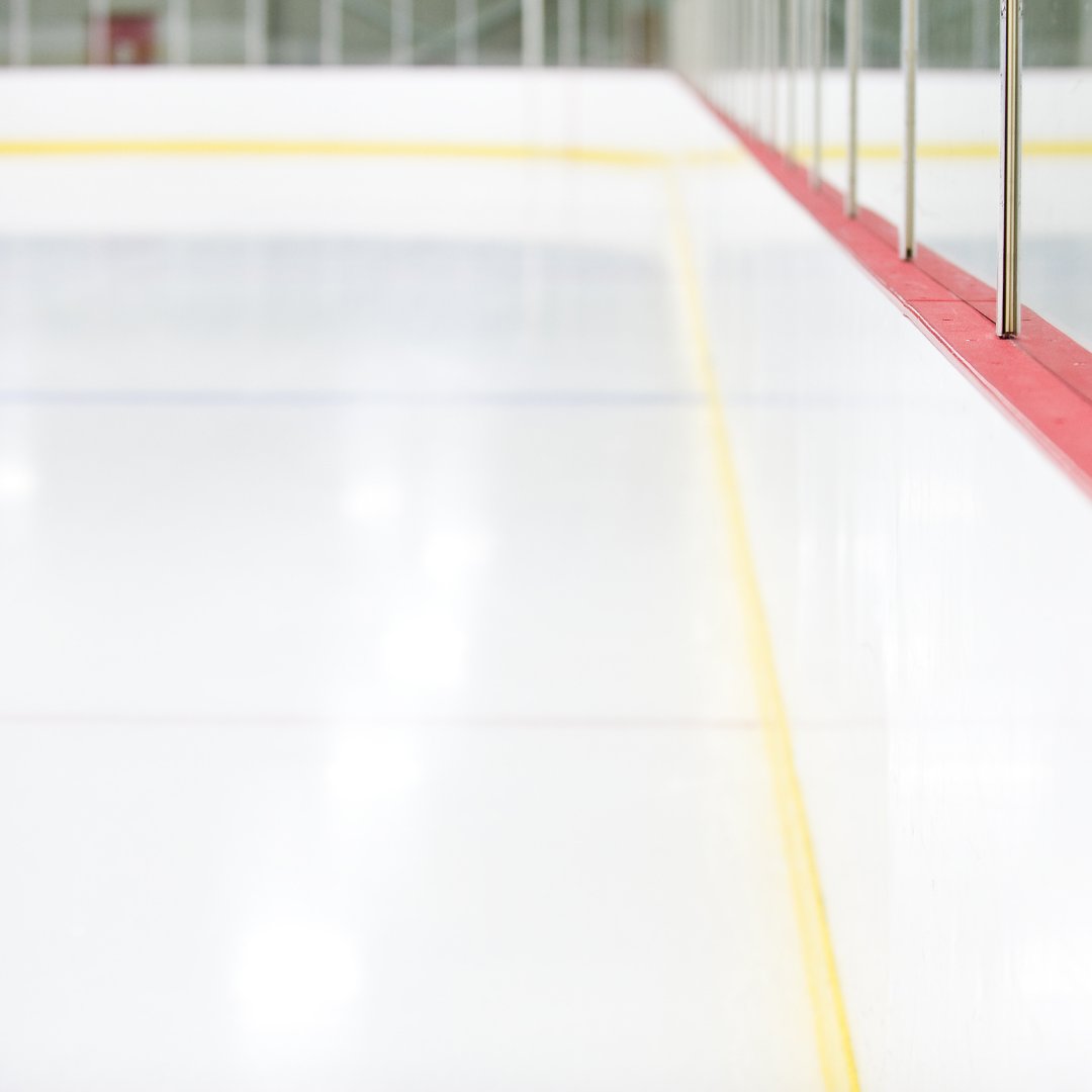 MidSouthIce's tweet photo. Skate with us today! Public Skate is 1 - 4 pm!
https://t.co/PaJLykODf8

#MidSouthIce #IceSkate901 #IceSkating #Hockey https://t.co/UgcAla2uDF