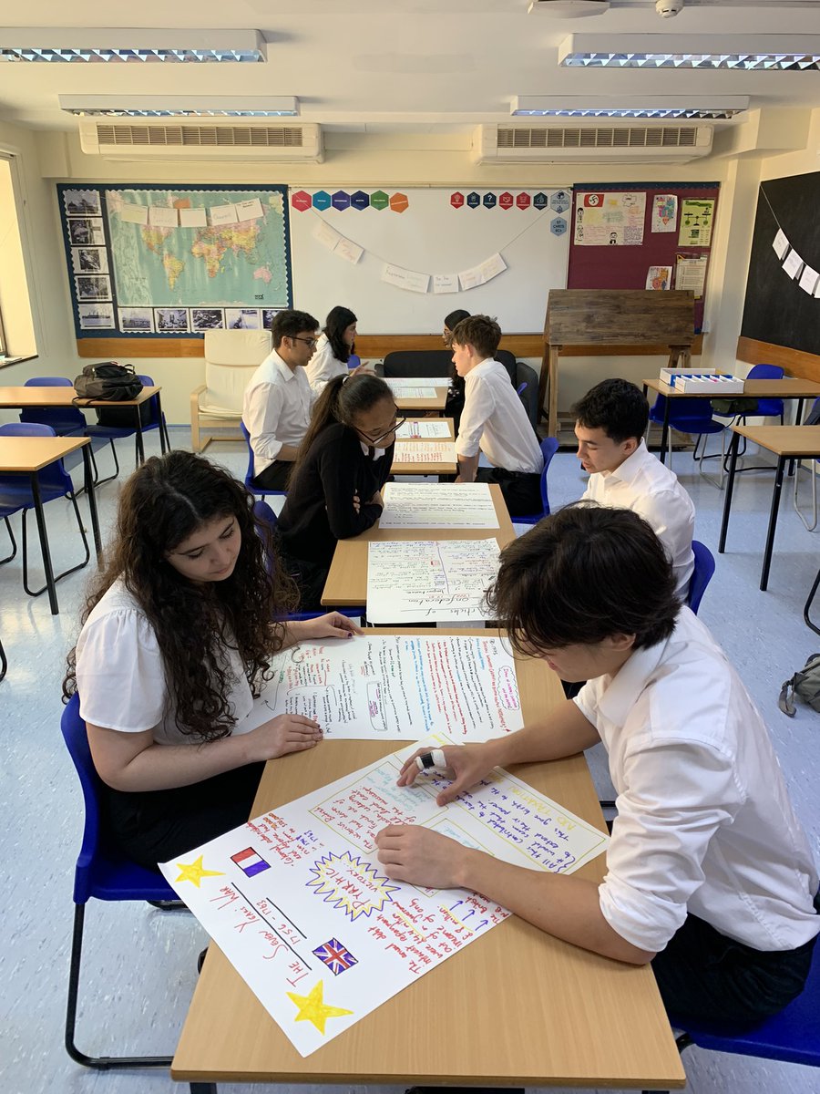 StChrisHistory's tweet photo. Historical ‘speed-dating’. Each student trying to convince others that their cause of the American Revolution is the most important. 
#StChrisHistory #History https://t.co/npxJ3IToOY