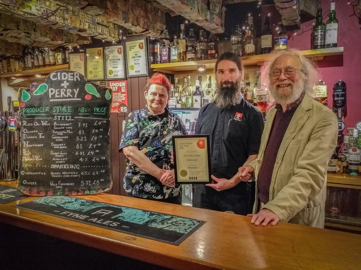 We were elated to have been awarded the @CAMRA_APPLE Cider Pub of the year for Scotland & Northern Ireland 2023 last week. Thanks to everyone who has come to the pub over the last year and enjoyed the cider! @CAMRA_Edinburgh @CAMRA_Official