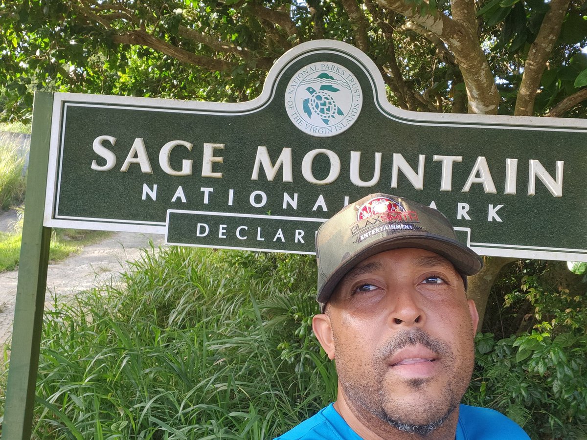 dirkyvi's tweet image. From Hope Hill to Sage Mountain (Tortola) this morning 🚶🏾‍♂️ 👟
#Energy 💪🏾