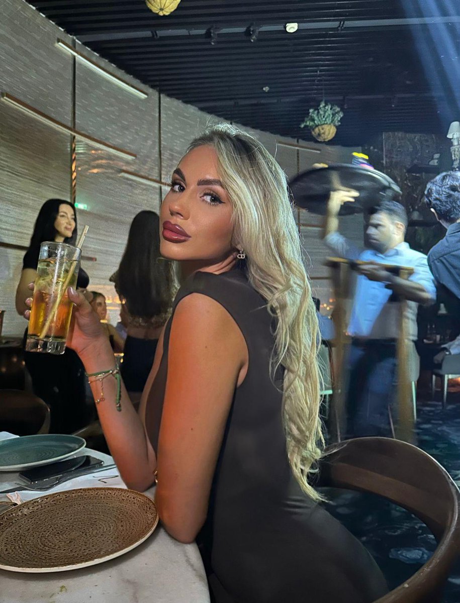 Patiently waiting for $BTC to hit $40,000

#Bitcoin 

$ETH $VRA