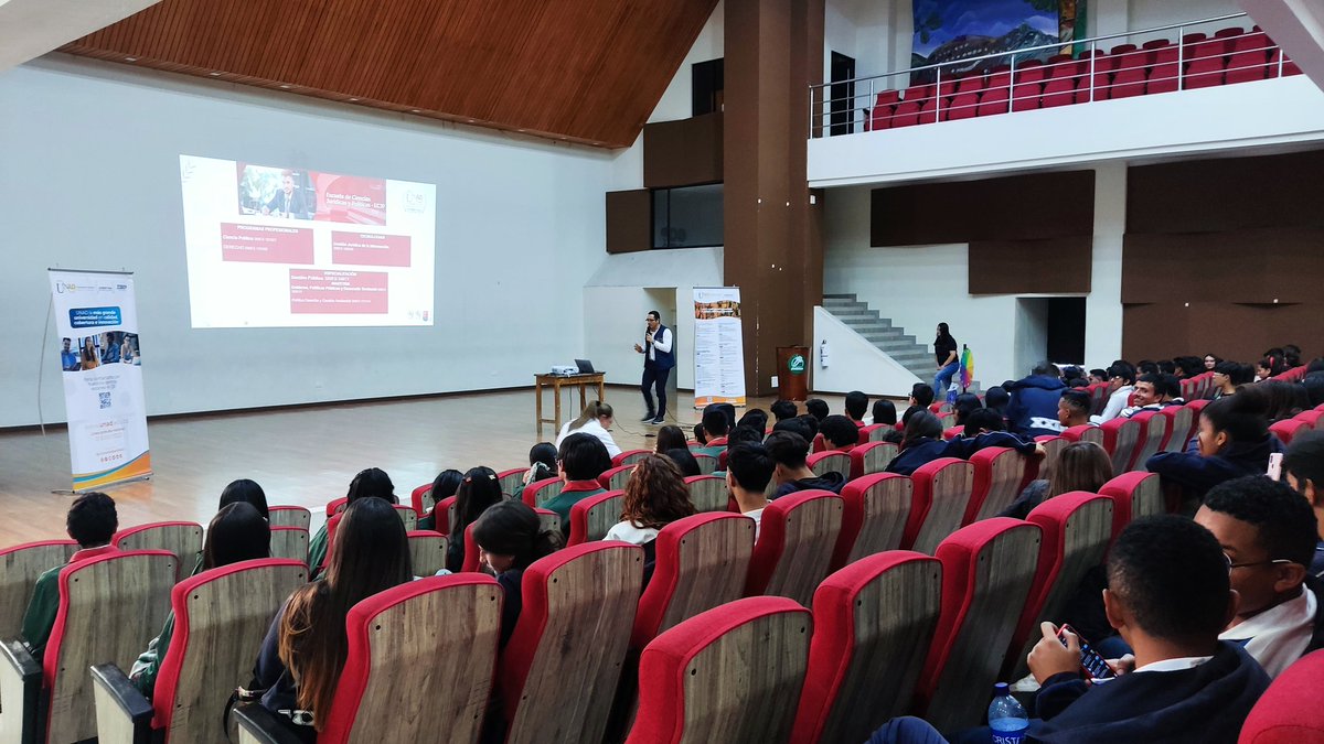 labarrerat's tweet photo. #EnEsteMomento en #Paipa se desarrolla feria de orientación vocacional y emprendimiento en el marco del #ProyectodeTransformacionSocial de @EcomujerPaipa con @ElOIRdelaRegion practicantes #ECSAH y @unadduitama  con la consejería academica,  articulados con la @AlcaldiaDePaipa https://t.co/sDCeUZRY7B