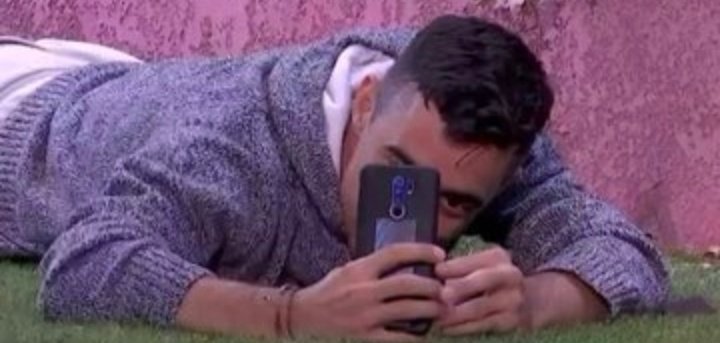 negrocotilla's tweet photo. El poder que tenía Alex sobre Avilés era tal que con solo mover los dientes le dejaba callado.

Así que imagínate cómo estará ahora Avilés sin nadie en la casa que le cause terror y miedo.

#GHVIP18O #GHVIP8 #GHVIP02N https://t.co/Axw1kxsFy4