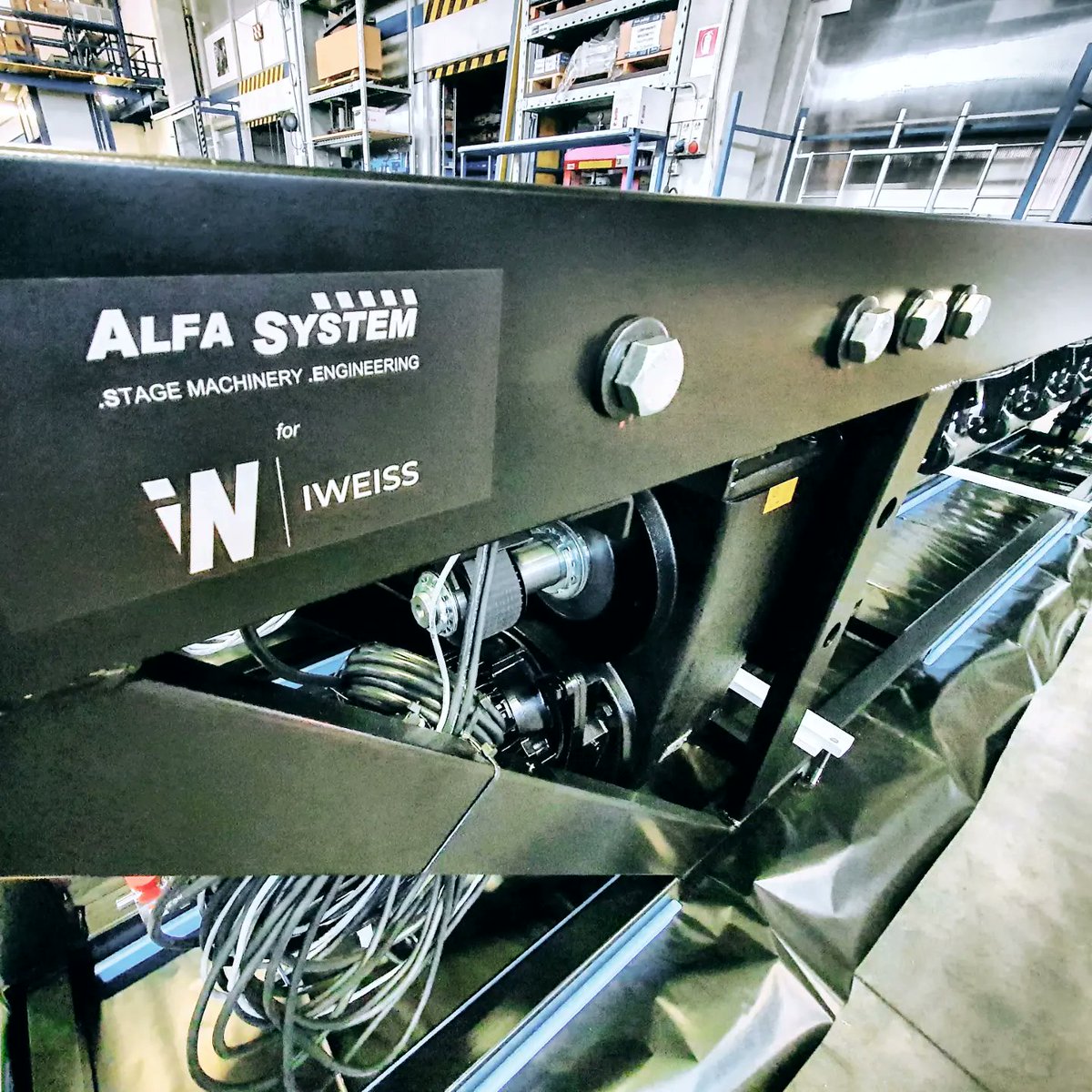 stagesystemIT's tweet photo. Pictures from our last batch of #TheatreWinches

Thanks to @iWeissLLC for choosing our solutions!
Currently being installed, soon running hand-in-hand with @raynokmotion control system

#StageAutomation #StageEngineering #StageMachinery #TheatreAutomation 

#MovingToEntertain https://t.co/MC68OSGusz