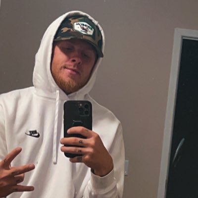 Aaron McKenzie (@clutchaaron2315) on Twitter photo 