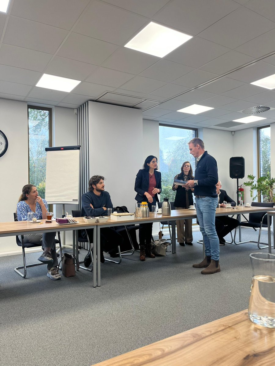 Waardevol werkbezoek van <a href="/anjahaga/">Anja Haga</a> aan de #visserijsector. Gisteren in de provincie Zeeland en vandaag op Urk vissersbond.nl/europarlementa…