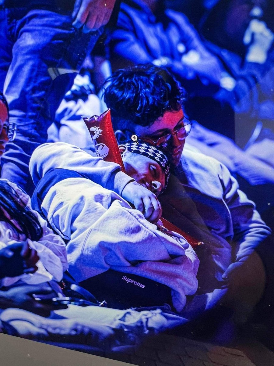 my toxic love……
<a href="/frsvalo/">Jakub Czapran</a>