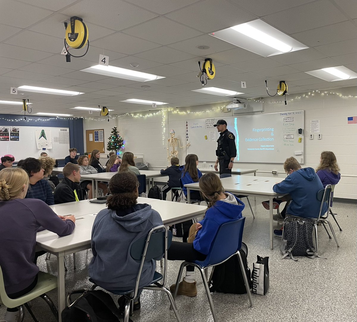 Jessica Dark tweet media