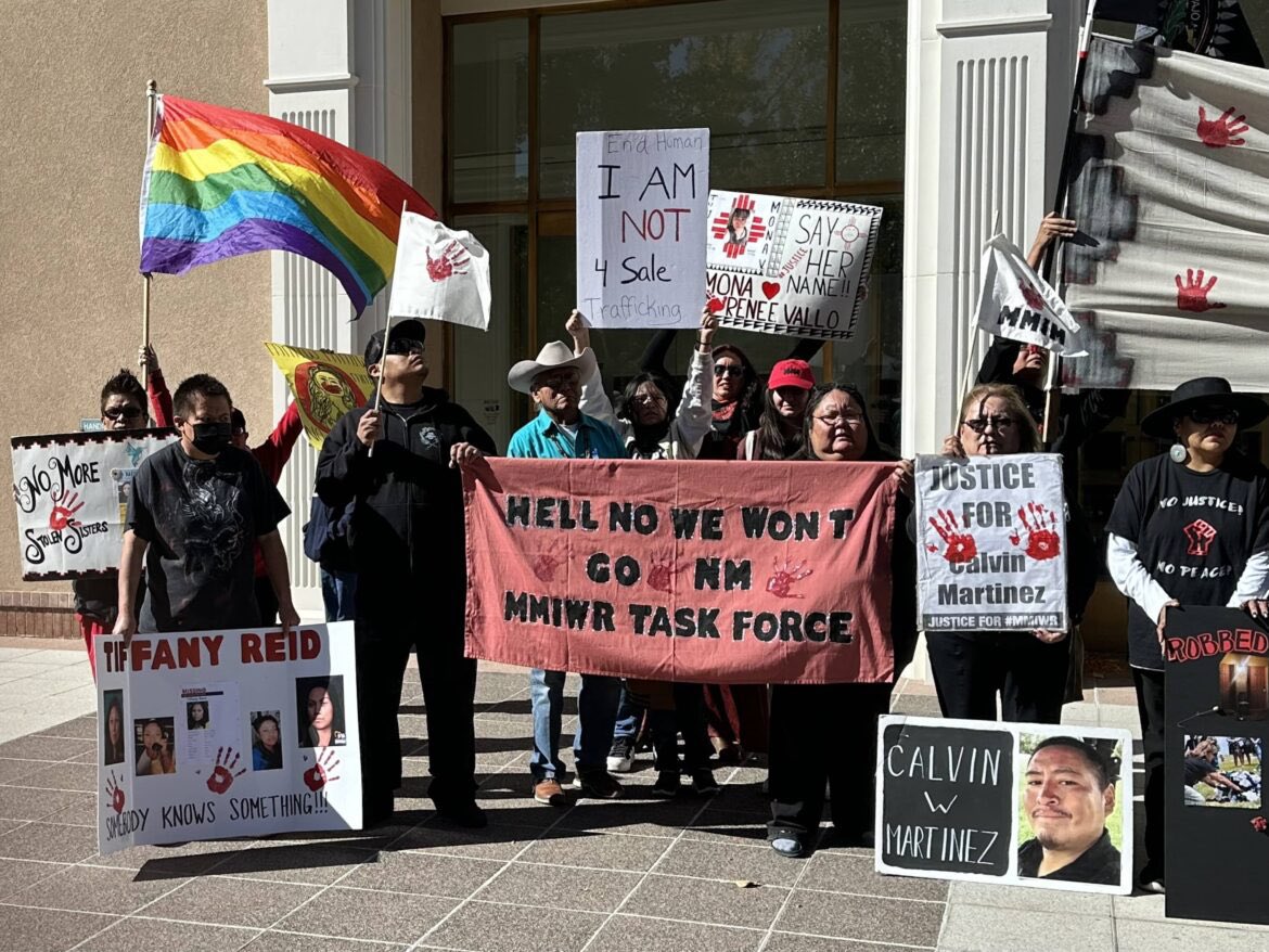 Bella Davis (@bladvs) on Twitter photo A spokeswoman for <a href="/GovMLG/">Governor Michelle Lujan Grisham</a> apologized to Indigenous families with missing and murdered loved ones last Friday during a protest at the Roundhouse over the end of a state task force created to find solutions to the MMIWR crisis.
nmindepth.com/2023/indigenou… A spokeswoman for <a href="/GovMLG/">Governor Michelle Lujan Grisham</a> apologized to Indigenous families with missing and murdered loved ones last Friday during a protest at the Roundhouse over the end of a state task force created to find solutions to the MMIWR crisis.
nmindepth.com/2023/indigenou…
