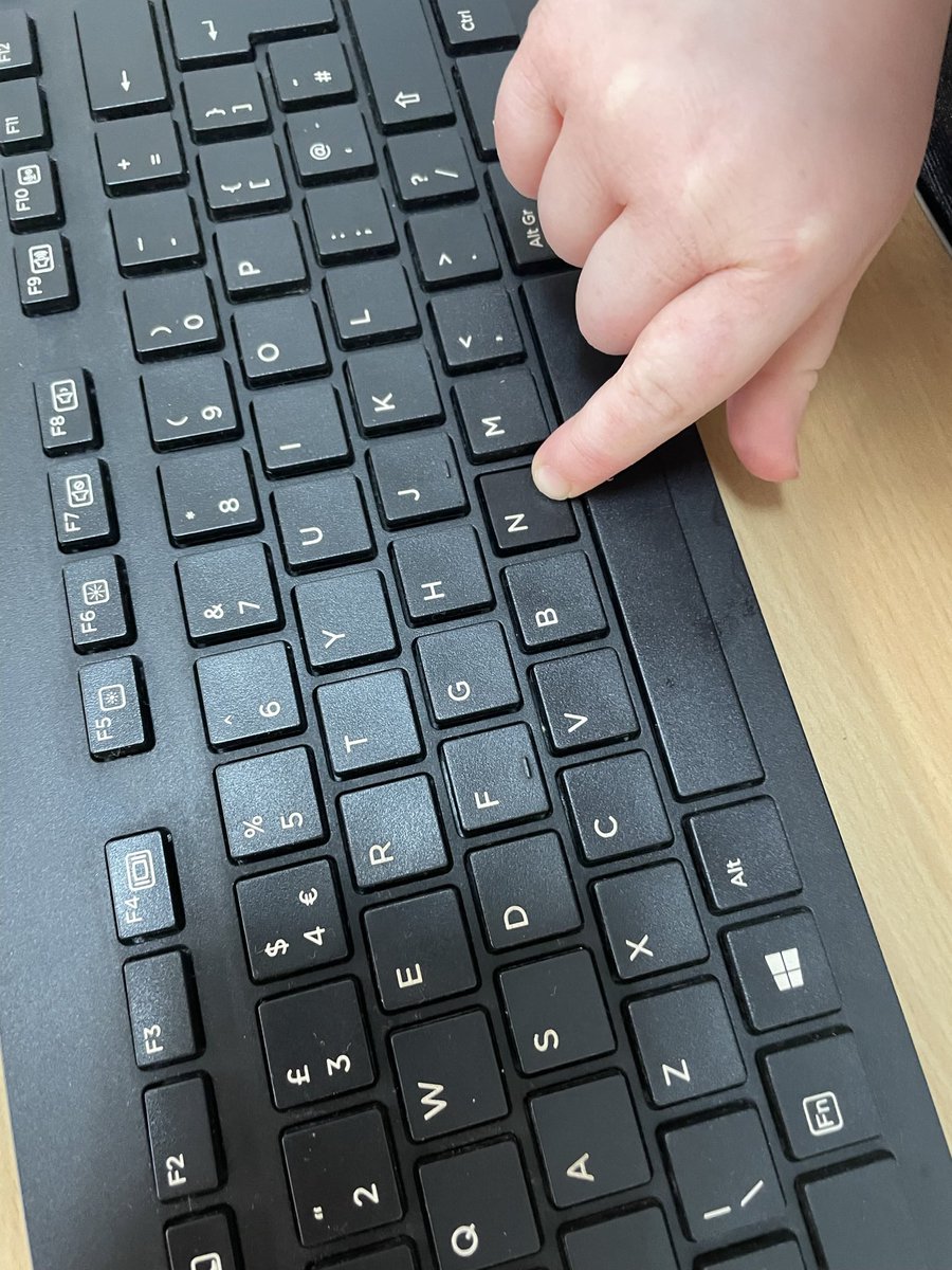 MrsGelston's tweet photo. Type the word β¨οΈ Sight word game
#literacy #phonicsgames #sounds #rwi #literacygames #eyfs #eyfsliteracy #readingisfun #love #learning #phonicsforkids #phonicsstars #reading #phonicstuff #cvc #sightwords #playistheway #p1fun #p1a #cps https://t.co/RP2CeZFM2d