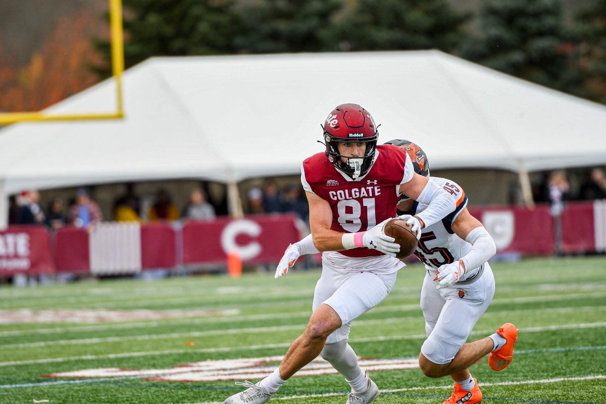 Coach_IPace's tweet photo. Practice Habits 🟰 Game Day Realities...can't wait to attack practice with an awesome group! #FlyGuyzzz #GoGate 🟥⬜️⚔️⚔️ https://t.co/KZlK5YbA0m