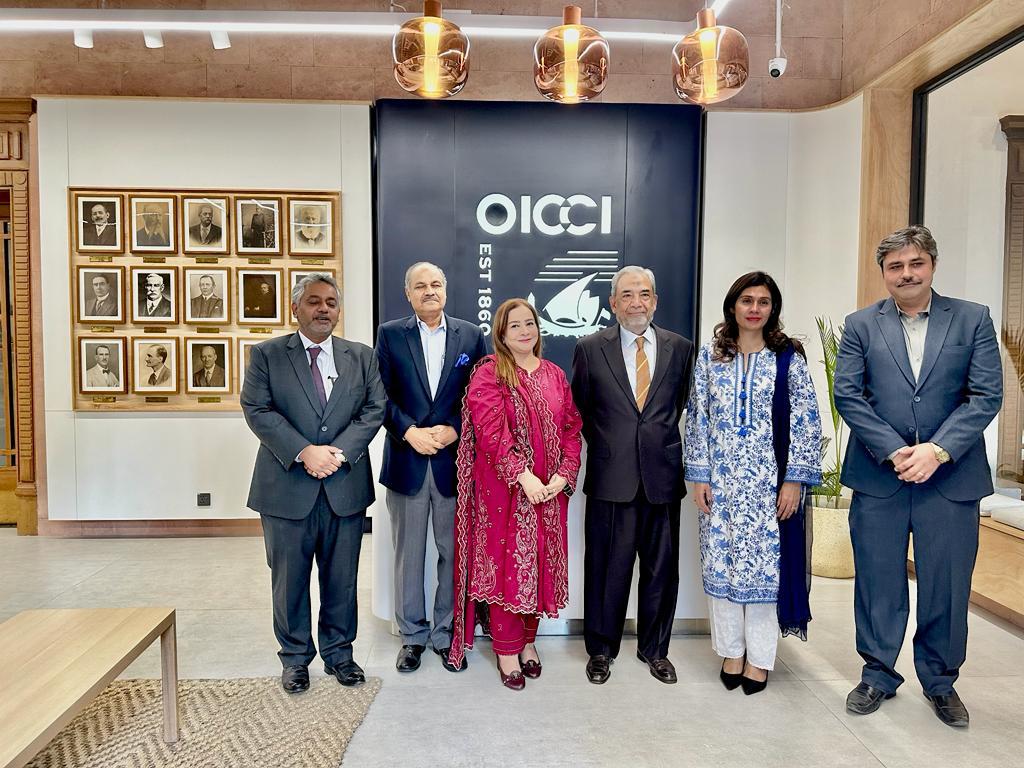 IPRE_Customs's tweet photo. A productive  interactive session presided by Beelam Ramzan,  Director IPRE @Pak_Customs ,  in Karachi 
@oicci_pakistan Overseas Chamber of Commerce was helpful to bridge the gap and maintain liaison with businesses to protect their IP rights.
@mukarram_ansari 
@FBRSpokesperson https://t.co/M2vEzmVrPL