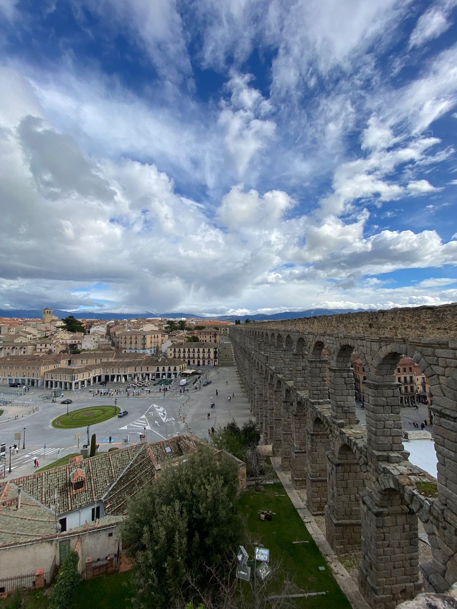 Fuen_97's tweet photo. Segovia 🧳 https://t.co/OX7riUXuAs
