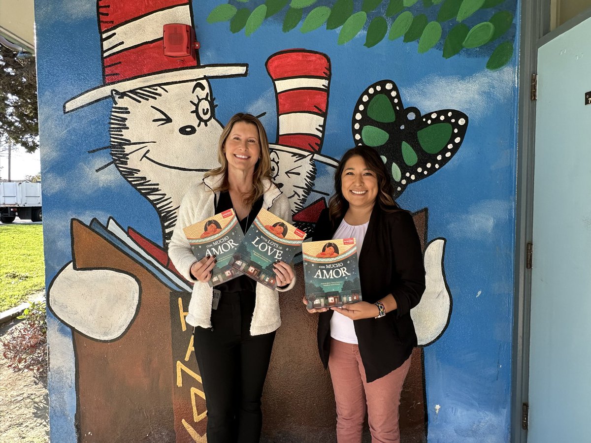 Thank you Trustee Page for reading With Lots of Love to our kindergartners and donating English and Spanish copies of the book to our school!♥️📚#ReadfortheRecord2023