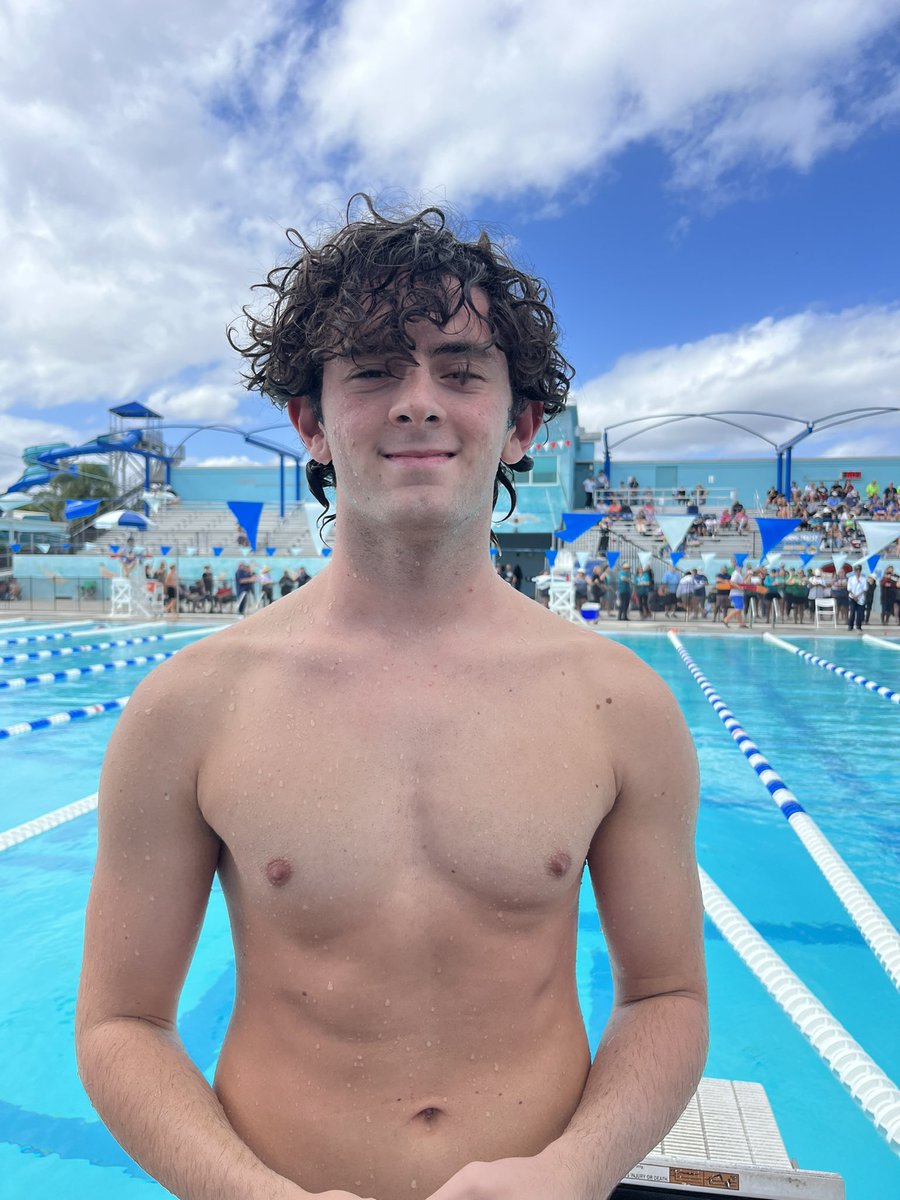 OTSwimnDive's tweet photo. Senior Luke post his best 100 Breast time at Regional meet !! 1:04.81 https://t.co/jtpMu1qz7V