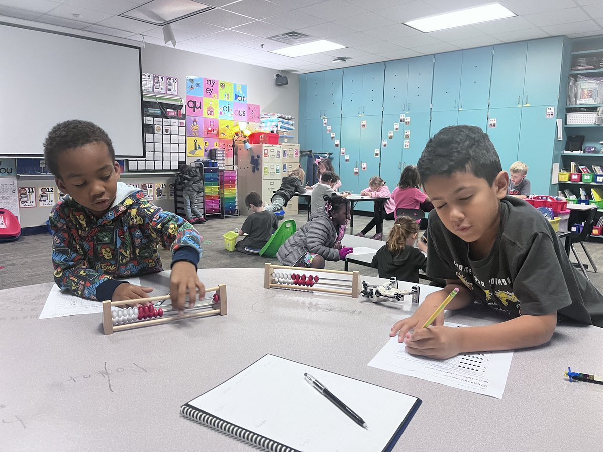 MrsShivers1's tweet photo. Using our number racks to solve our Bridges Hot Air Balloons that are hiding behind the clouds.  @HumbleISD_SWE @HumbleElemMath https://t.co/Qw8vjNFtY5