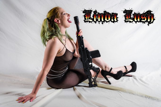 Mijn nieuwe foto op Kinkylife:  https://t.co/pRdFMB128l https://t.co/c03IemhjeP<a href="/tag/happynewyear2024"class="tags"><span>#happynewyear2024</span></a>