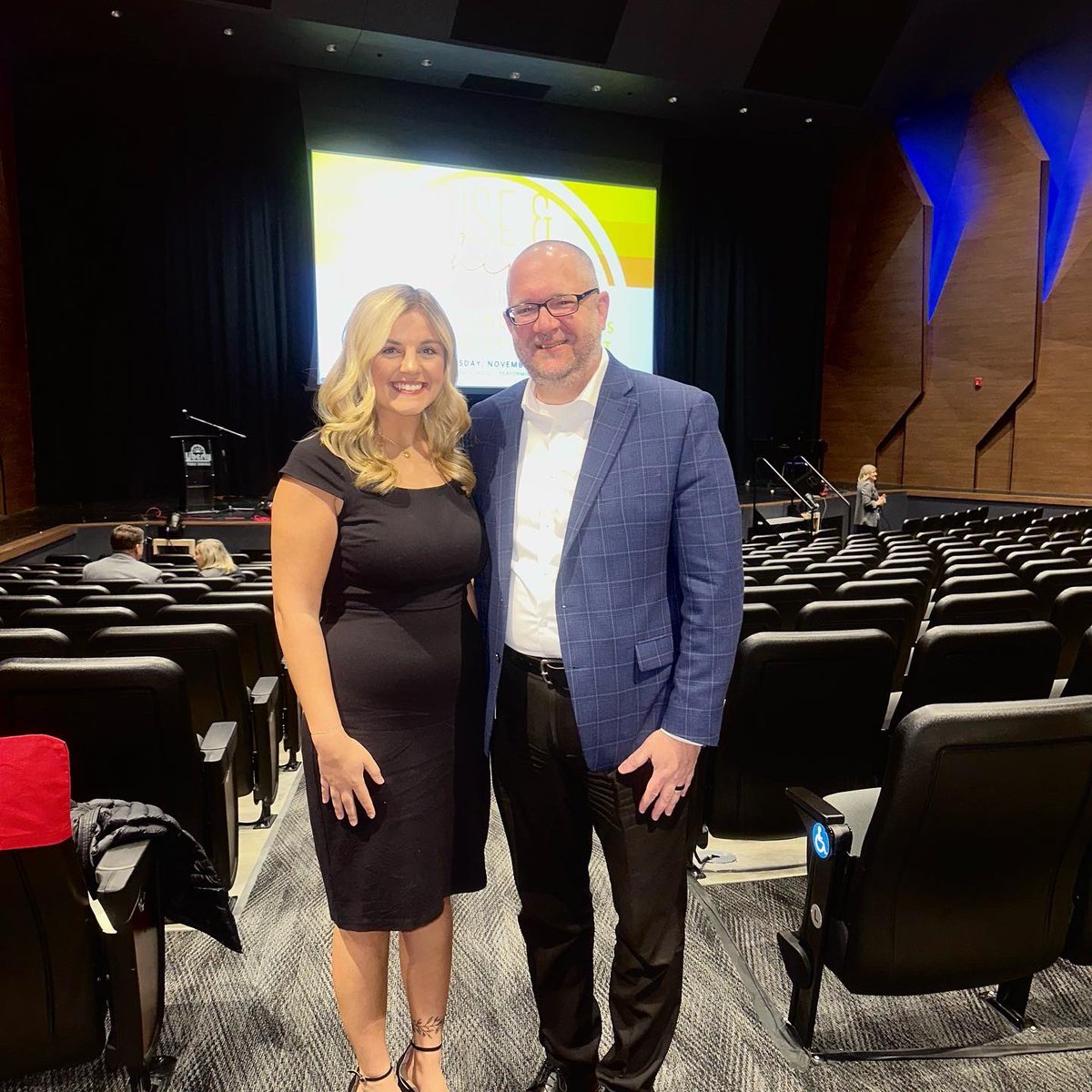 LHSJaysCheer's tweet photo. Proud of @buehlfrog ! Thank You @LibertyEdFdn for inviting Coach B to share her journey from LPS student,to teacher &amp; Coach 💙Students she mentored as an EIP student in Coach Moats’s k-class @MHPatriot are now in her 5th grade class! Thank You @LIBERTYSCHOOLS 💙 #lpsleads https://t.co/mhTSiJFUI2