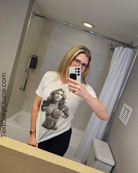 We are one  day away from @EXXXOTICA #NJ ❤️I have an exclusive if you make it out to see me this weekend<a class="tags" target="_blank" title="On Twitter" href="/?out=eyJ0eXAiOiJKV1QiLCJhbGciOiJIUzUxMiJ9.eyJpYXQiOjE3MjAzMjYyMDUsImlzcyI6InR3cG9ybnN0YXJzLmNvbSIsIm5iZiI6MTcyMDMyNjIwNSwiZXhwIjoxNzUxODYyMjA1LCJyZWRpcmVjdF91cmwiOiJodHRwczovL3R3aXR0ZXIuY29tL0VYWFhPVElDQSJ9.fHklPgbnKec9jCe2sH513fBqH0RZDxdAoWRbEzIG2R_KLZKlX0CCcSZdCF8TZNXCyLv78Zdj3hjfxD4eeNU7Dw">@EXXXOTICA</a><a href="/tag/nj"class="tags">#NJ</a>