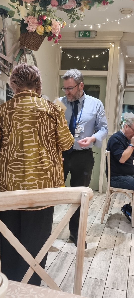 AnnieBr67561033's tweet image. @BeeBusyBeFriend 
Kicking off Befriending Week in style with fantastic company
Thanks to all our wonderful volunteers, family members, Erik Sutherland representing EASCP and Councillor Jim McMahon ...