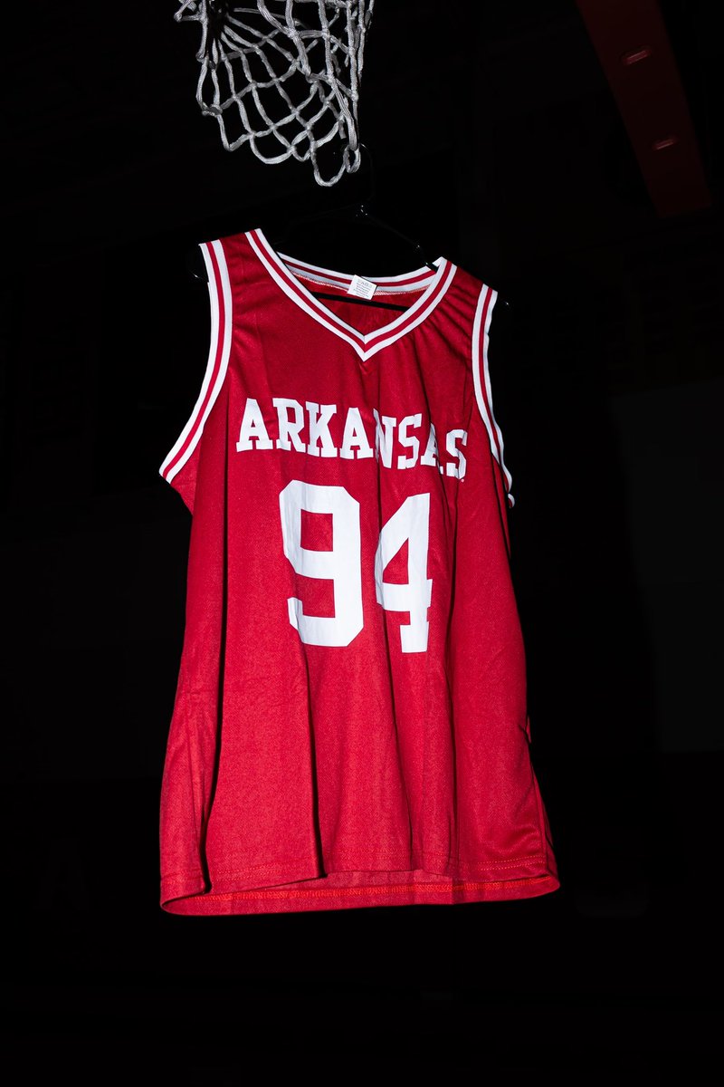 EricPMusselman's tweet photo. Students we need you to bring the energy Monday night!

In honor of the 94 championship team, we will be passing out 3,000 of these jerseys to the @RazorbackTrough for the home opener thanks to @everettbuickgmc 👀 https://t.co/ihrFAeXsHN