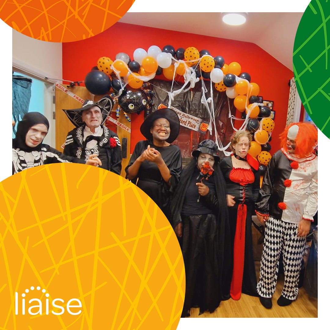 👻🕷️🎃 Hauntingly good times at Somerford Place! The spirits came alive at a spine-chilling Halloween bash, where ghouls and vampires danced among the shadows. #SpookyScares #HalloweenFrights #SomerfordHaunt #LiaiseSomerfordPlace