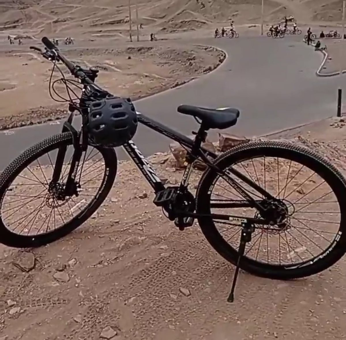 Javier Flores Silva tweet media