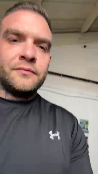 Andy Lee is live now! https://t.co/YxtldTQsnv https://t.co/Vo91V2fmgt<a href="/tag/wrestling"class="tags"><span>#wrestling</span></a>