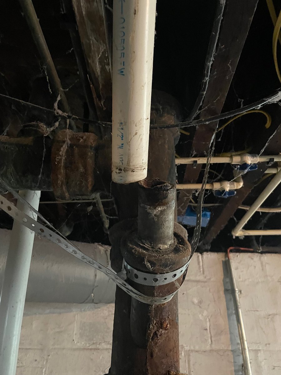 SewerCleaningCo's tweet photo. Sewer and drain problems? No worries! Sewer Cleaning Company has your back with top-notch pipe and drain repairs! Give us a call to get your problems resolved! 440-290-6055! #pipe #brokenpipe #cloggeddrain #rustedpipes #dirtyjobs #wecanfixit #plumbingrepair #excellentservice https://t.co/L7L3YTQeaM