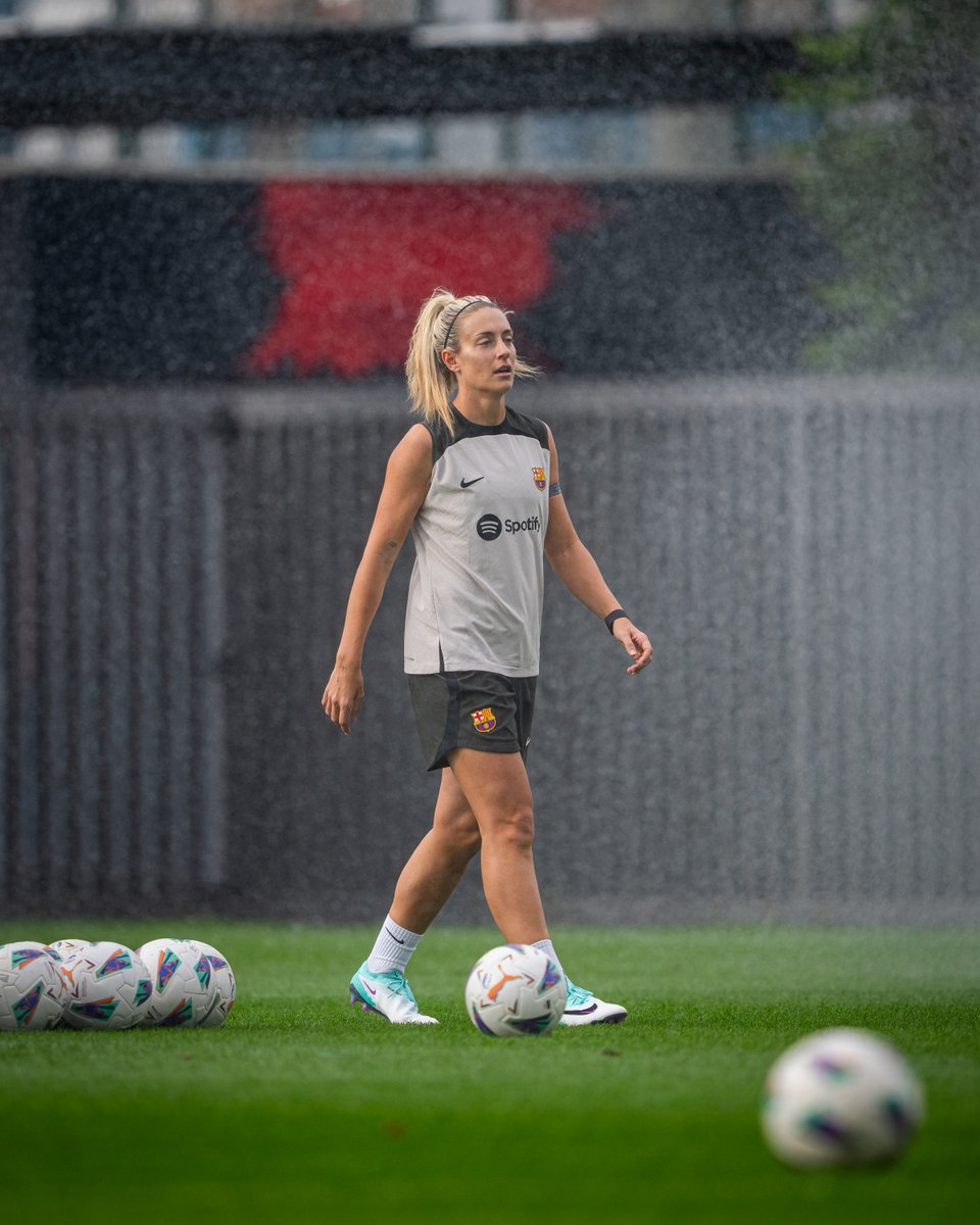 FCBfemeni's tweet photo. ✨ @alexiaputellas https://t.co/z5jCzhvz1c