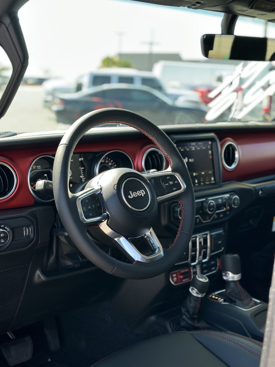payne_edinburg's tweet photo. Conquer the trails with the Jeep Gladiator Rubicon, now available at Payne Edinburg Chrysler Dodge Jeep RAM.

Adventure awaits!

Visit us in store or online at https://t.co/J5HGBiz0Io

#JeepGladiatorRubicon #OffRoadingAdventures https://t.co/2TDz4FtuqD