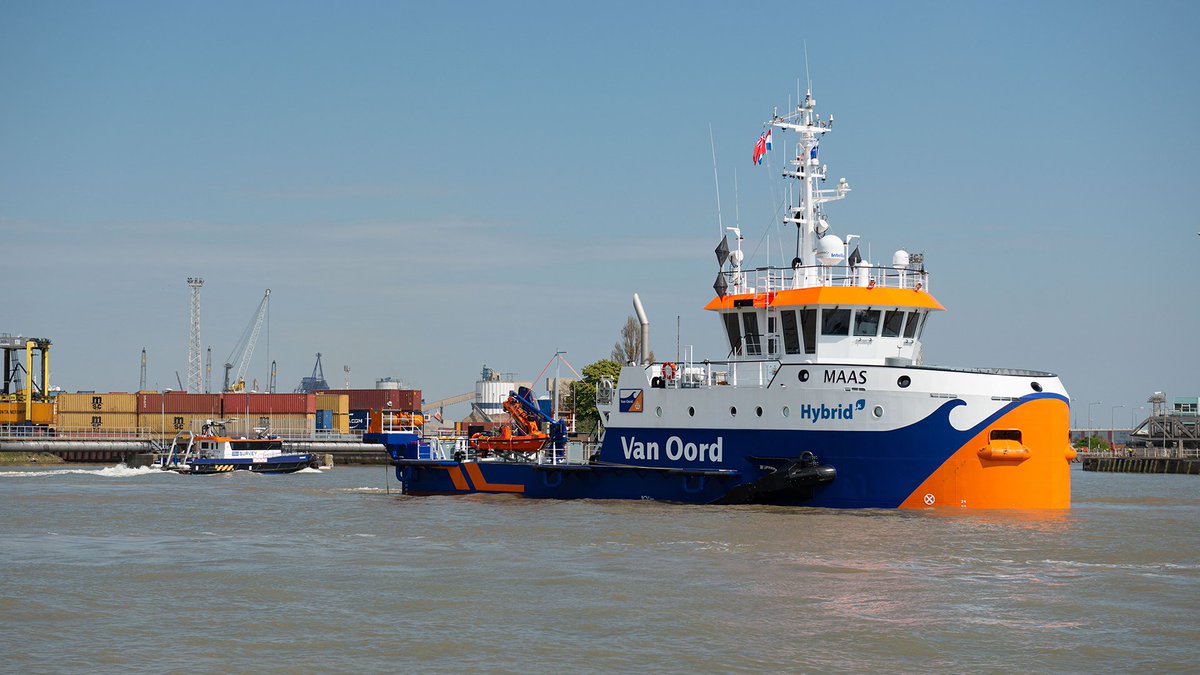LondonPortAuth's tweet photo. A century of knowledge, the latest in technology: Our hydro department has the tools to help support your business' growth on the #Thames.
How can we help you? https://t.co/48N5iduHsG
#Hydrography #WeKnowTheThames https://t.co/KWQcOGTLX8