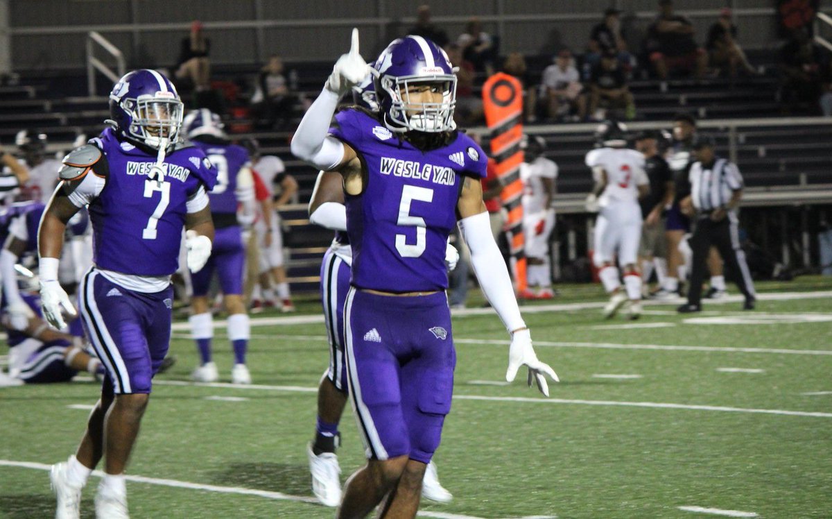 24Thornsberry's tweet photo. After a Great conversation with @CoachYoung41 I am blessed to receive my first D2 offer from Kentucky Wesleyan! Thank you so much for believing in me! @BethlehemAthle1 @BethlehemHSFB https://t.co/JTa6NXBSYX