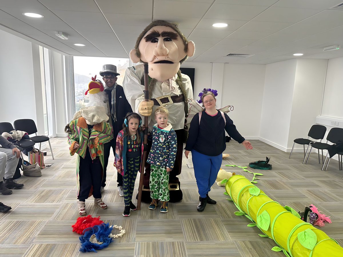 MagicLightPro's tweet photo. Huge thanks to @STAND_NW for having us as part of their event at @VenueCymru today! Really lovely to see lots of familiar faces and wonderful to meet some new friends too. 🥰 #puppetperformance #storyexplorers #workshops https://t.co/QKTbzUDSOA