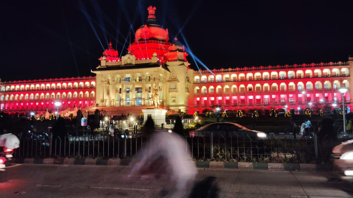 ms_sujay's tweet photo. Lighting effects #KannadaRajyotsava2023 https://t.co/udc3p17GbF
