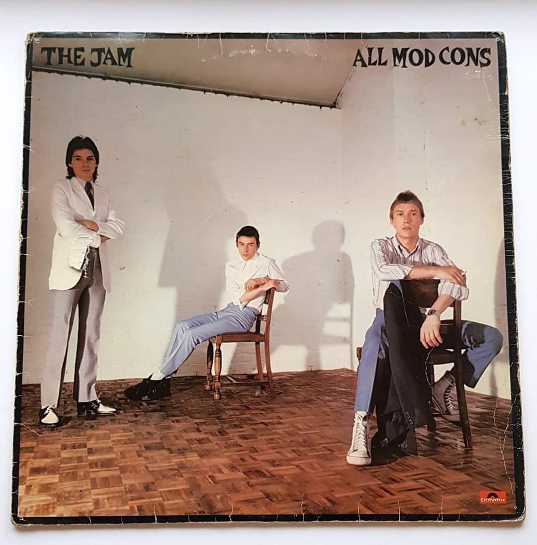 ryoske4126's tweet image. youtu.be/RxhN7MQ6uYw?fe…
1978年の本日はこのアルバムが発売された日です。
#TheJam
#AllModCons