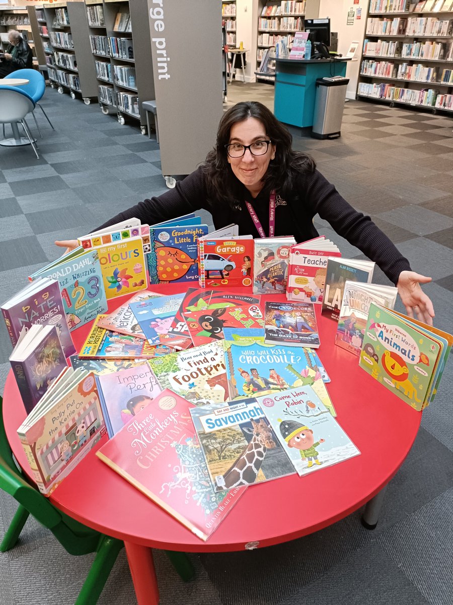 Halton Libraries tweet media