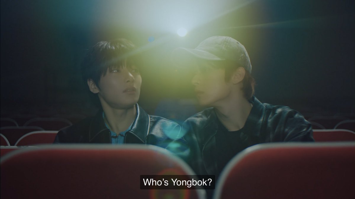 hyunehans's tweet photo. i've never gasped so hard in my life

#SKZFLIX #StrayKids https://t.co/ziotLLzijX