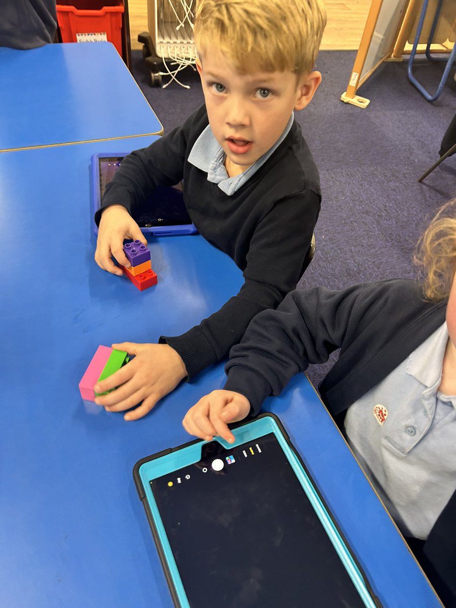 CCCRPrimary's tweet photo. Y1 have started their Computing unit of Algorithms! Ask your child about this tonight #cccrcomputing #cccry1 https://t.co/yNvVyw4jw4