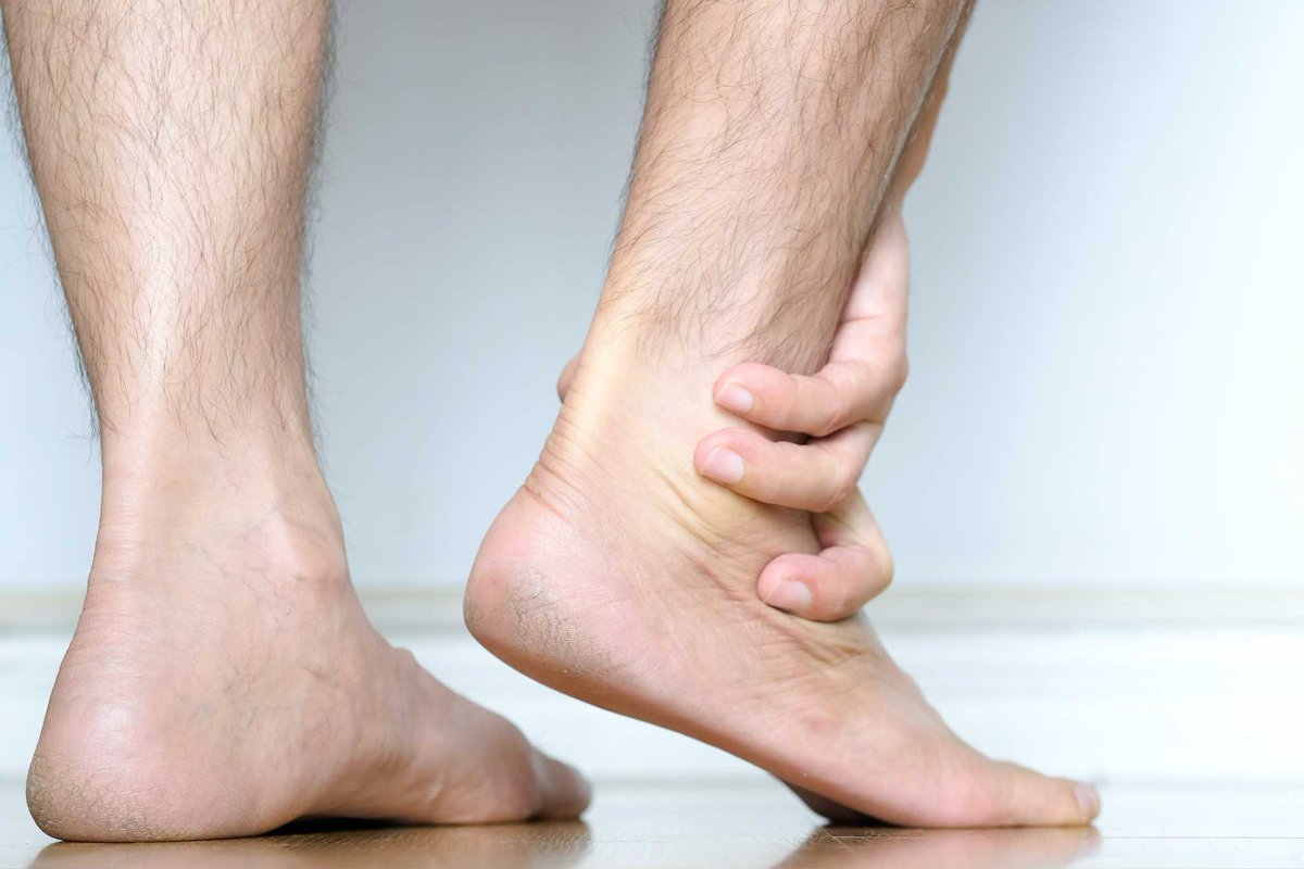 Heel discomfort? Our expert care tackles plantar fasciitis, heel spurs, and more. Say goodbye to pain and hello to comfort. #HeelPainSolutions #ExpertPodiatry
bit.ly/3QjcNvz