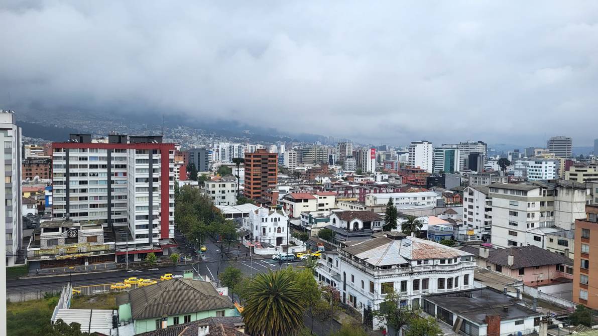 eluniversocom's tweet photo. Pronóstico del clima en Ecuador, Guayaquil y Quito para la mañana, tarde y noche de este jueves, 2 de noviembre, según el Inamhi https://t.co/8Ml51ZPN4t https://t.co/8lr0fWhffN