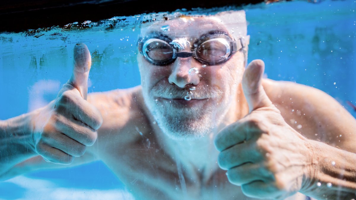 HPPublicHealth's tweet image. Most falls are preventable. This #FallPreventionMonth learn how you can take steps to prevent a fall. MOVE your body - activities like swimming enhances your stability &amp;amp; co-ordination. #MoveImproveRemove so you can keep enjoying the fun things in life.