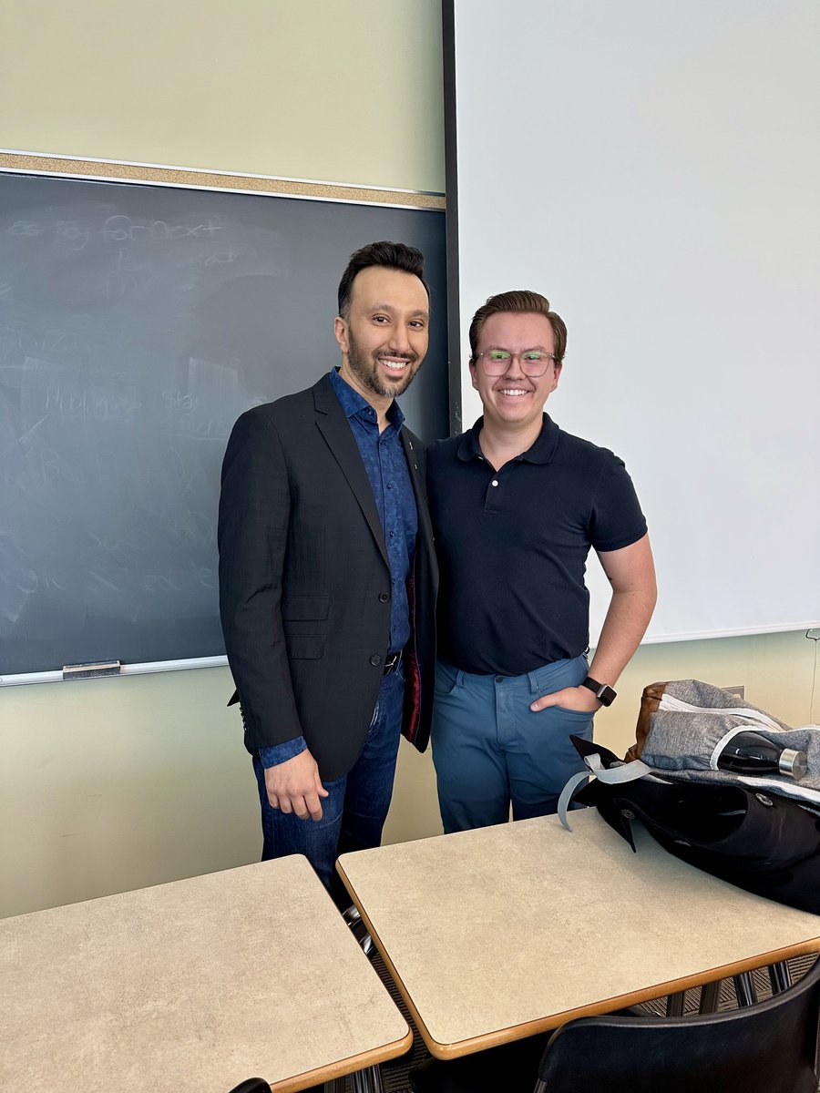 Our team member Ty had the honour of returning to @mountroyal4u last week to participate in the @MRUAlumni Classroom Takeover. Ty joined the class of MGMT 3210 led by @KrisHans to share his insights on effective business communications & life after graduation. #MRUAlumni #MRUACT