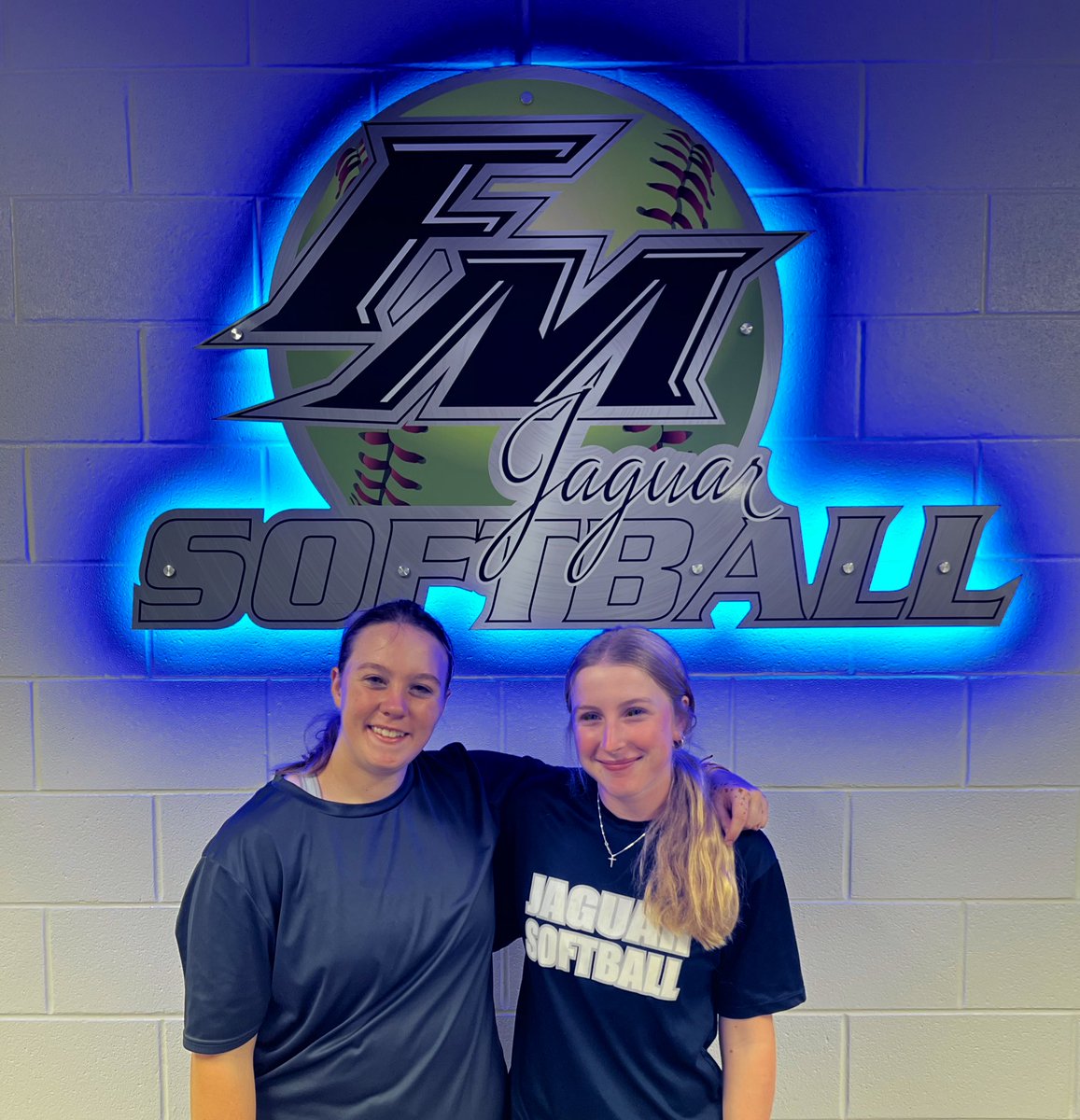 An outstanding start to winter training with <a href="/FMSoftball/">FMHS Jaguar Softball</a> 🥎. These ladies are locked in 💪. Let’s give a 👏 👏 👏 to your PC ⭐️s of the week. Audra &amp; Ella #Belief #STACD