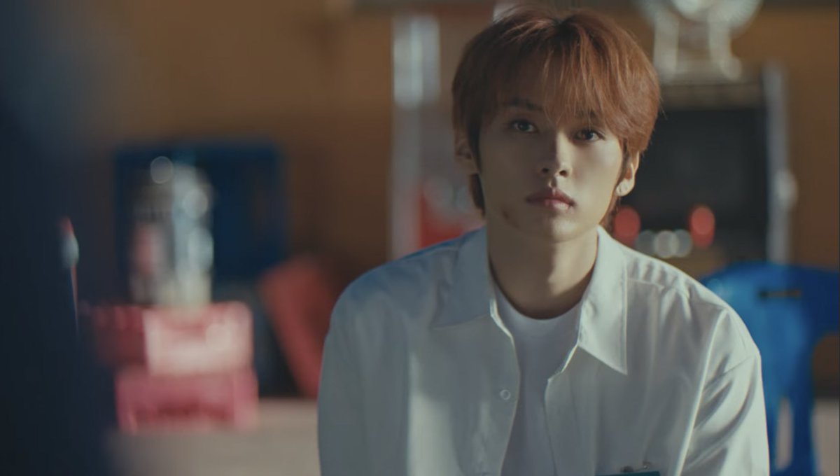 __lee22's tweet photo. 😿🩵 https://t.co/UYl6vFmoBX