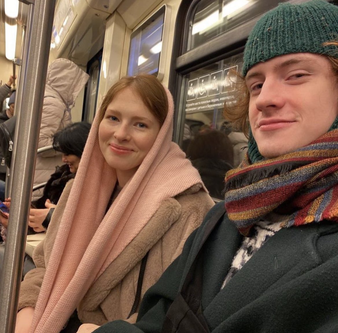 а она не верила, что у меня есть личный поезд.