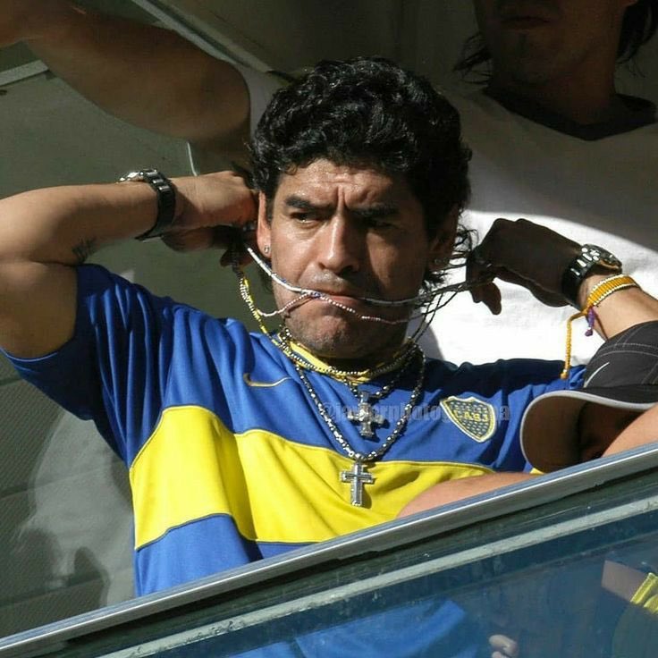 Que sea lo que D10S quiera y que D10S quiera que gane Boca.
