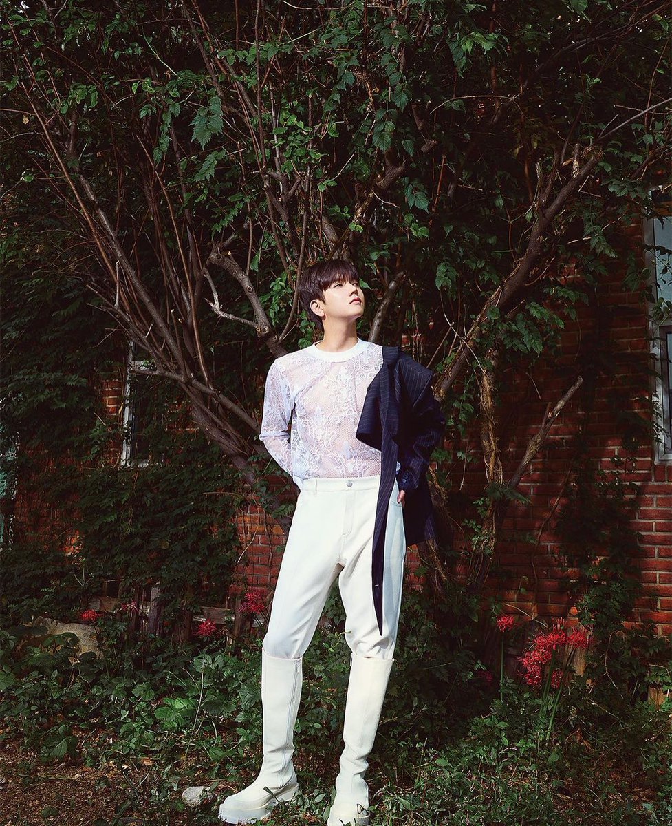 L0V3__KPOP's tweet photo. 민기오빠 생일 축하해 🎉🎉🎉🎂
Happy birthday Mingi and many more years to come
#1103_HAPPYBIRTHDAY_REN
#렌 #REN #최민기 #CHOIMINGI
#HAPPY_REN_DAY https://t.co/Y2tjK4g5Kh