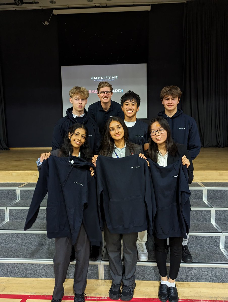 Congratulations to Year 13 student Rochan, for organising a dynamic trading seminar last weekend which was delivered by 'AmplifyME' to over  140 students from schools across Abu Dhabi.  It was an  amazing achievement. Well done!
#BSAKBusines #BSAKEconomics #AmplifyME