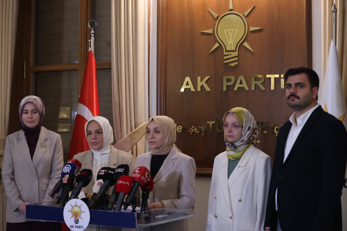 Aile ve Gençlik Fonu⏳ 

Türkiye’nin hem bugünü hem yarını için çok önemli bir adım atıldı. 

Tüm gençlerimize hayırlı olsun.